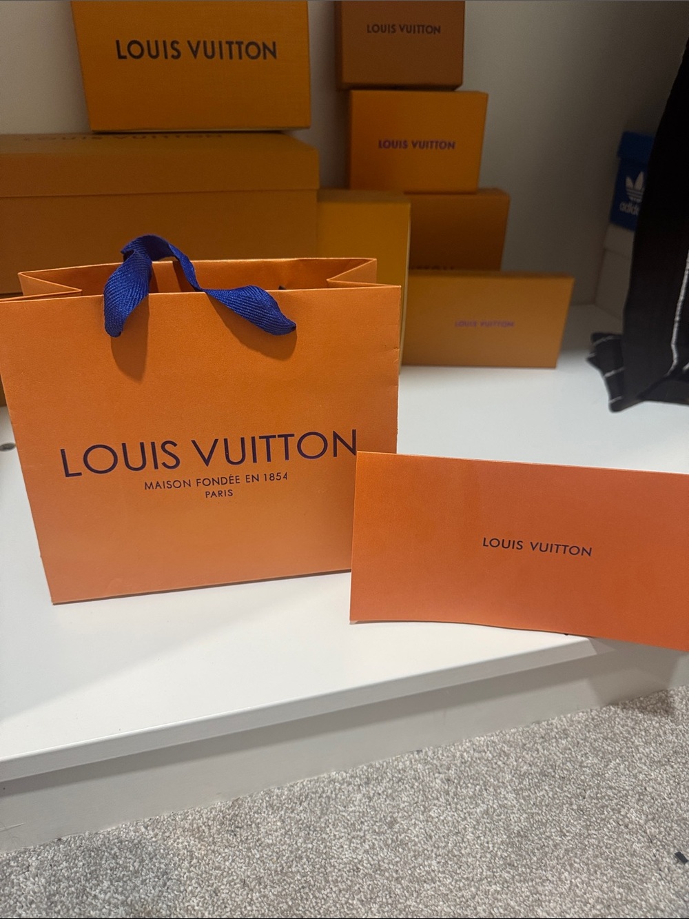 LV gift bag and envelope